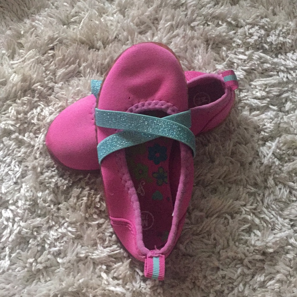 Speedo water shoes